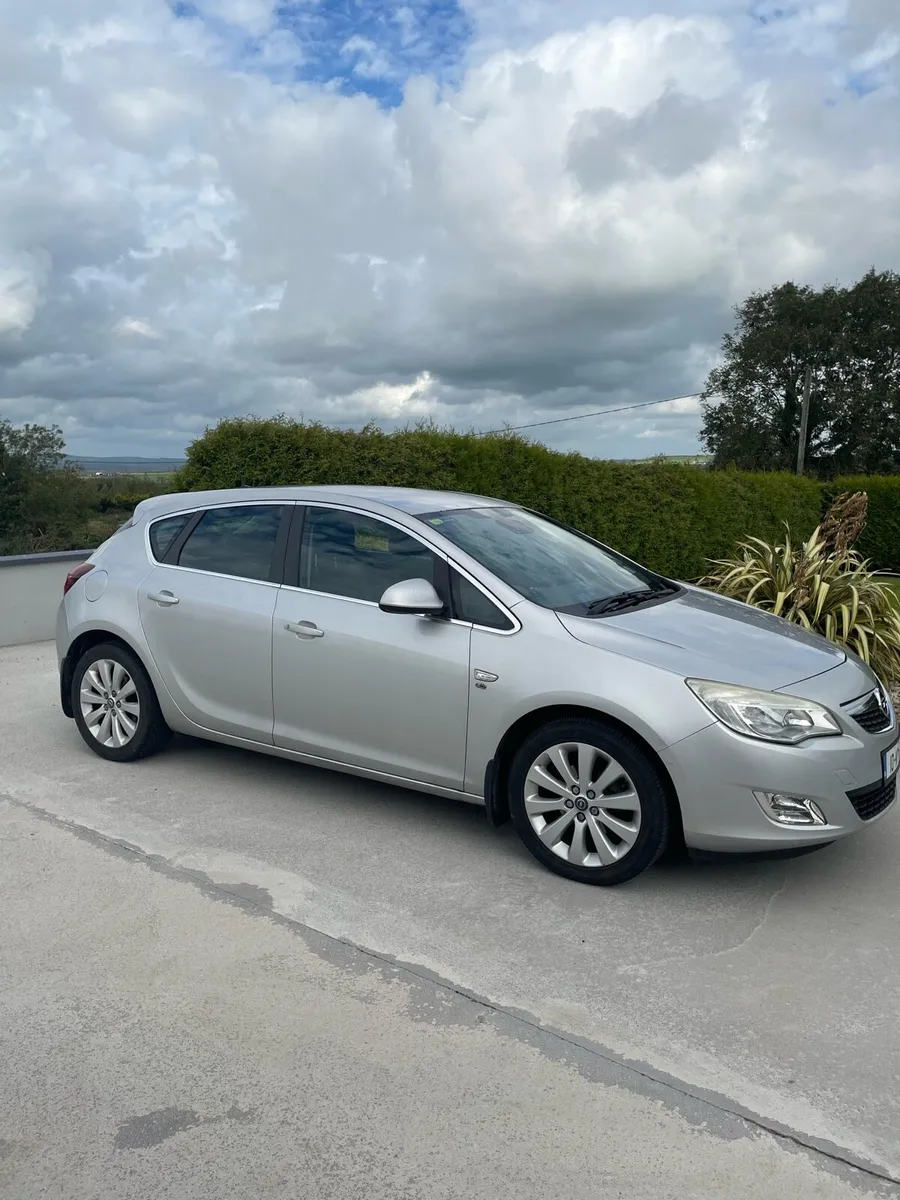 Opel Astra - Image 2