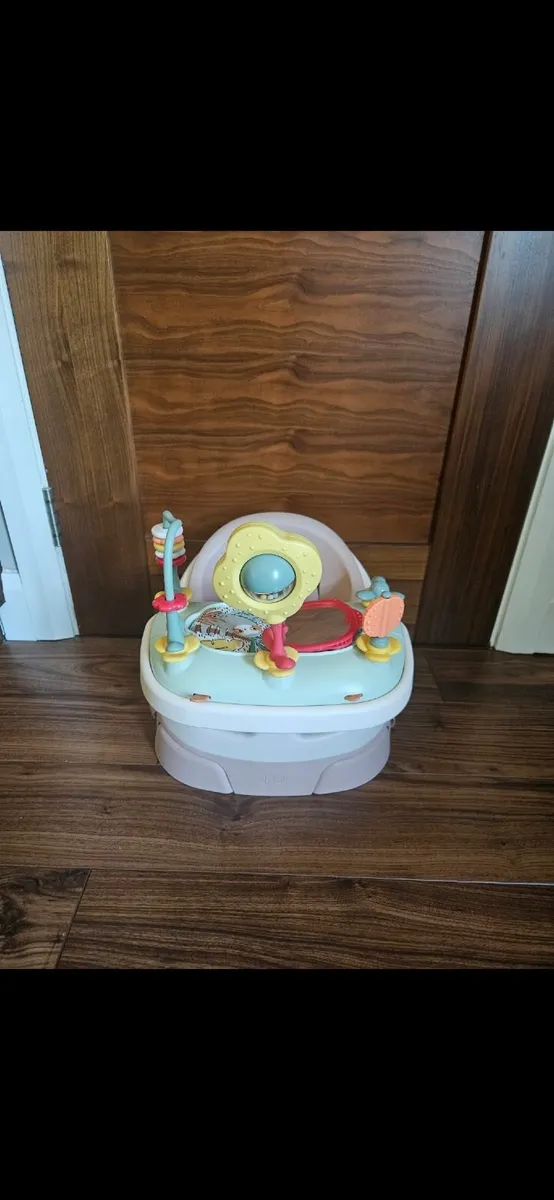 Baby Seat - Image 1