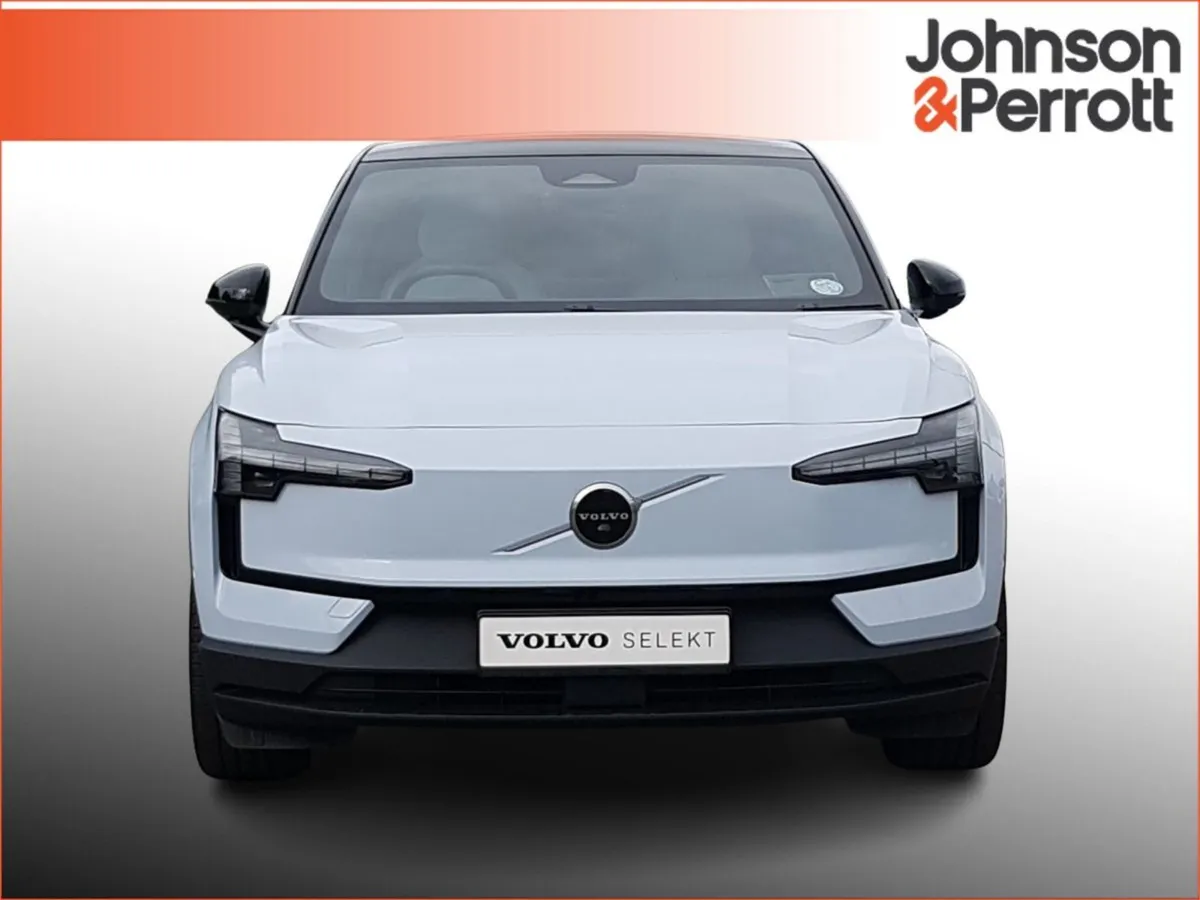 Volvo EX30 Ultra 272 bhp 69 kWh Extended Range (p - Image 4
