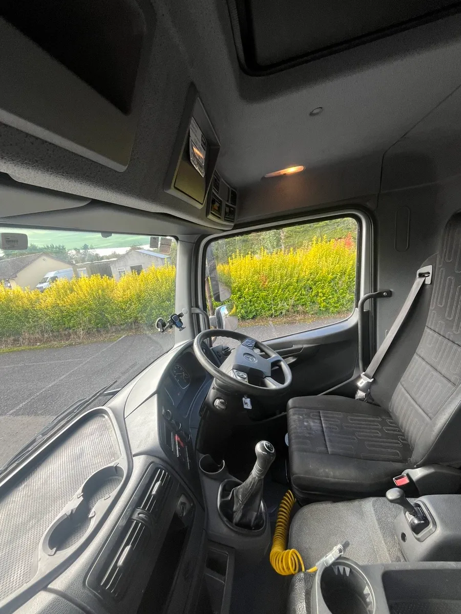 Mercedes-Benz Atego 2015 - Image 4