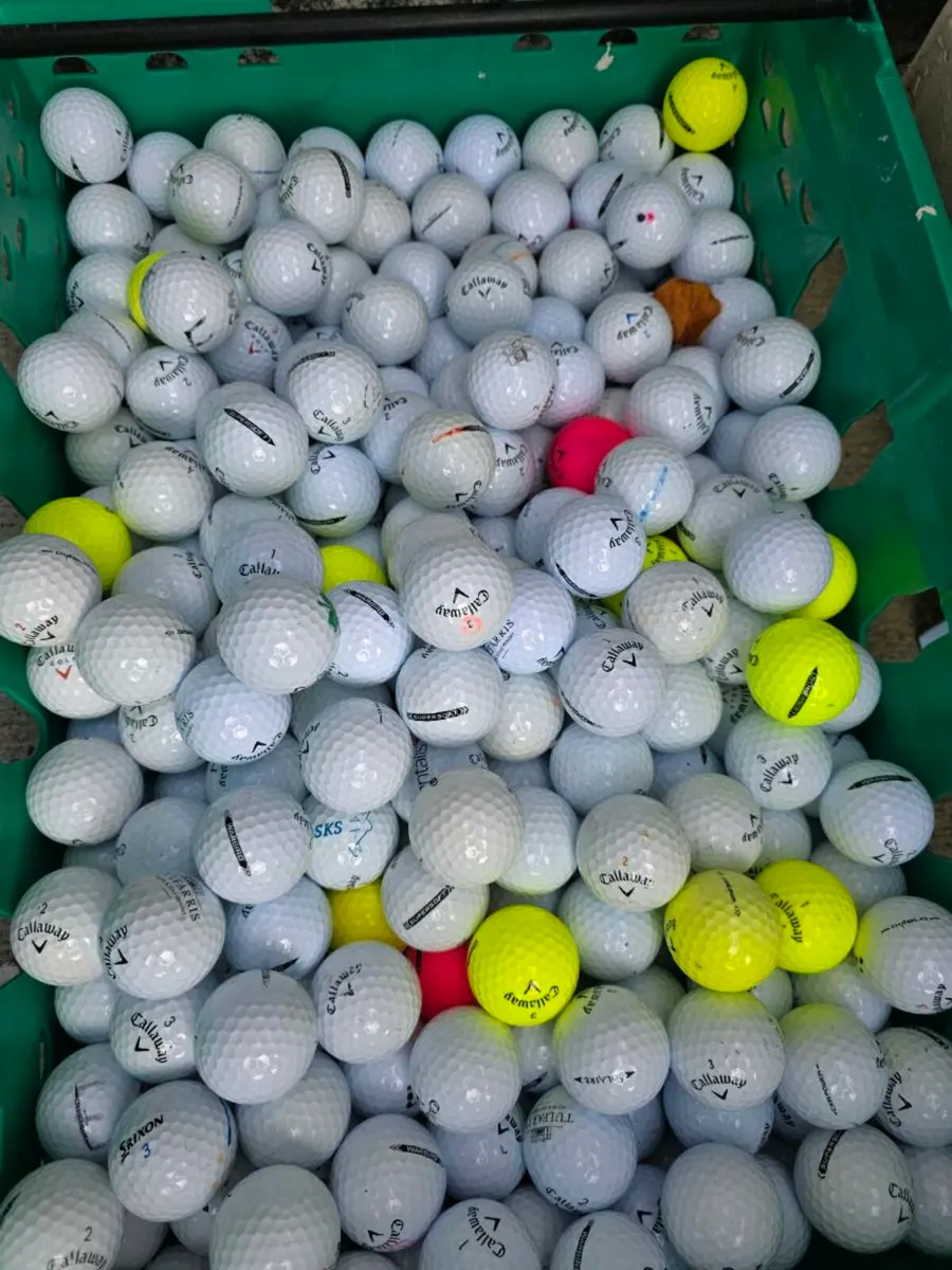 100 callaway golf balls €70 - Image 1