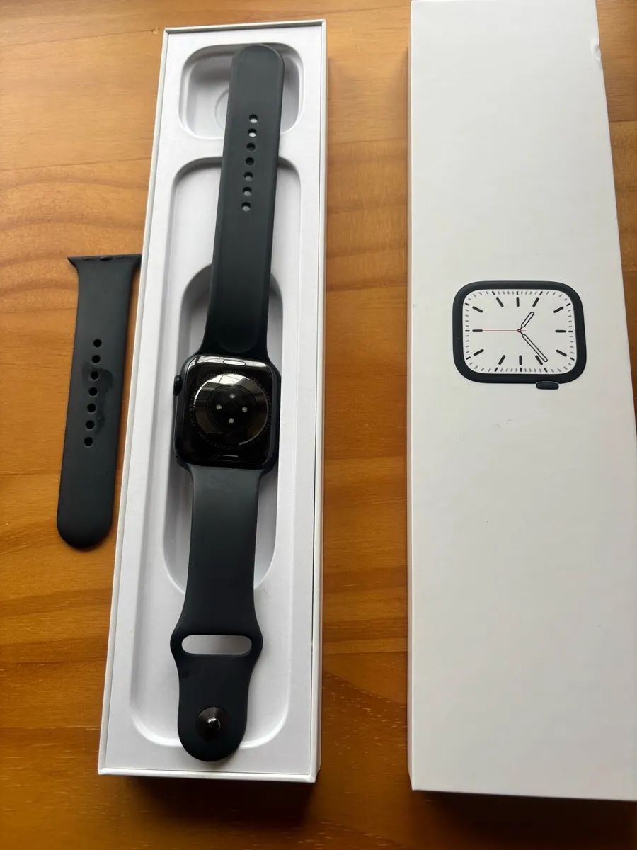 Apple Watches series 7 45mm - Image 2