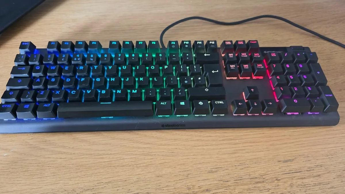 Steelseries Apex 5 Hybrid Mechanical Gaming Keyboa - Image 2