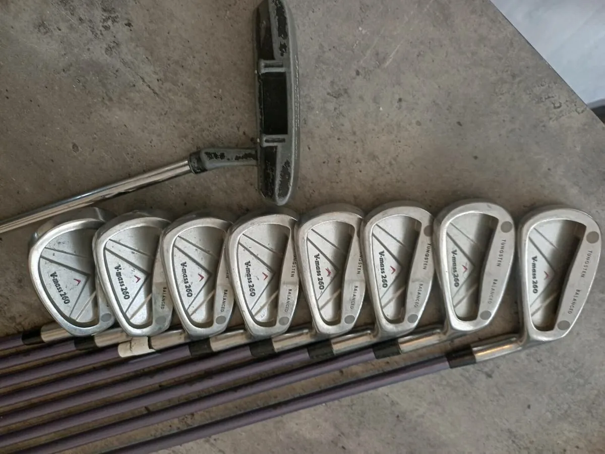 Yonex womens Golf irons and putter. - Image 2