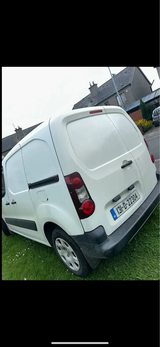 Peugeot Partner Van 2 Seater - Image 3