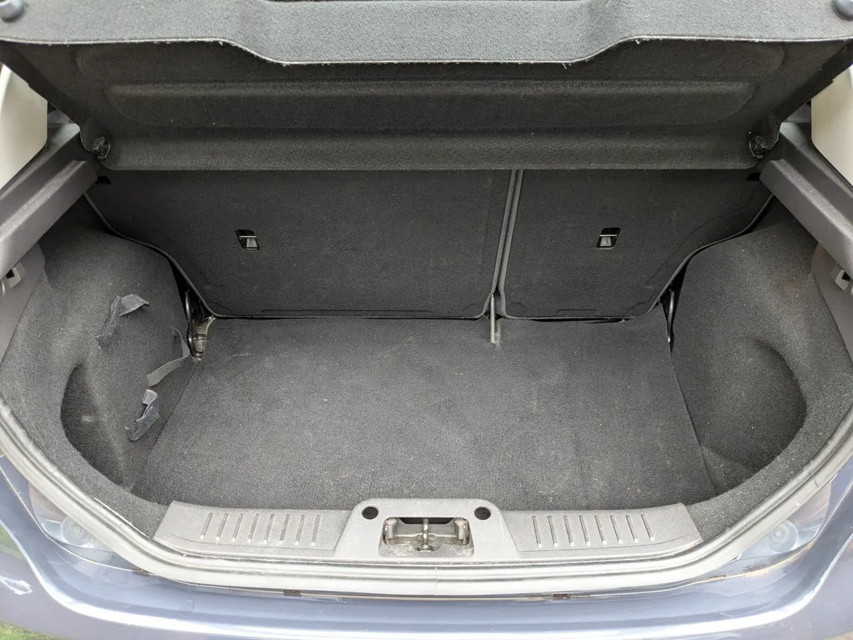 Ford Fiesta 2013 - Image 4
