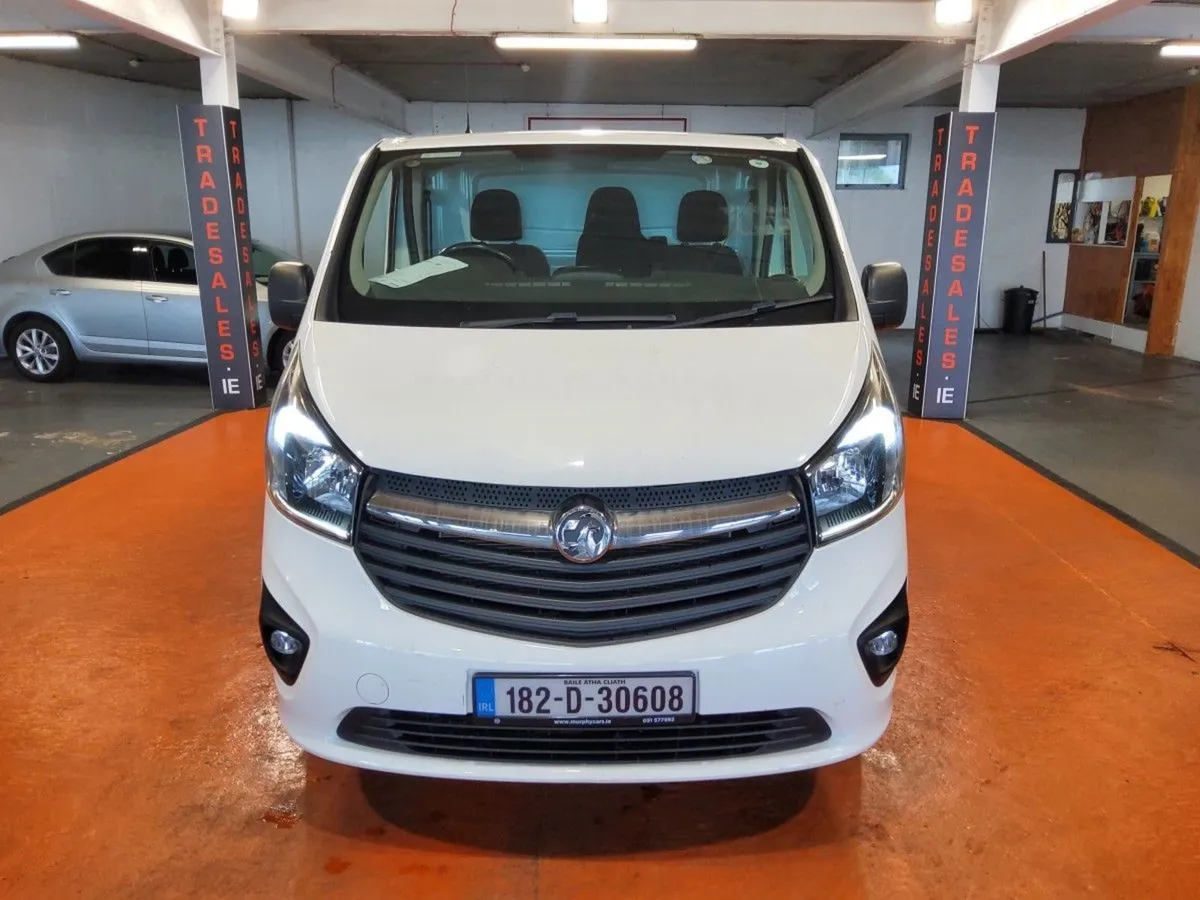 Vauxhall Vivaro Vivaro 2700 Sportive CDTI 5DR - Image 1