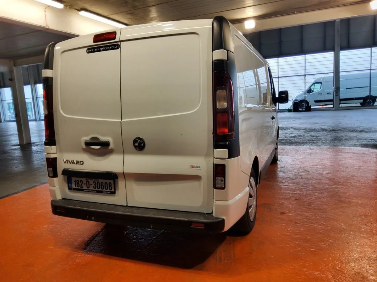 Vauxhall Vivaro Vivaro 2700 Sportive CDTI 5DR - Image 4