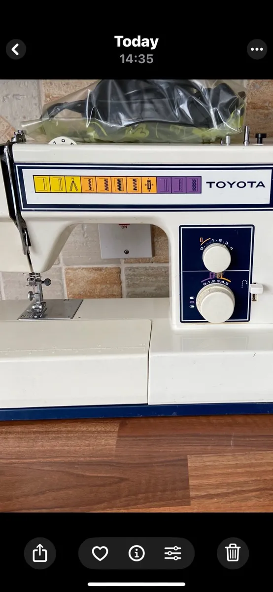 Electric sewing machine - Image 2