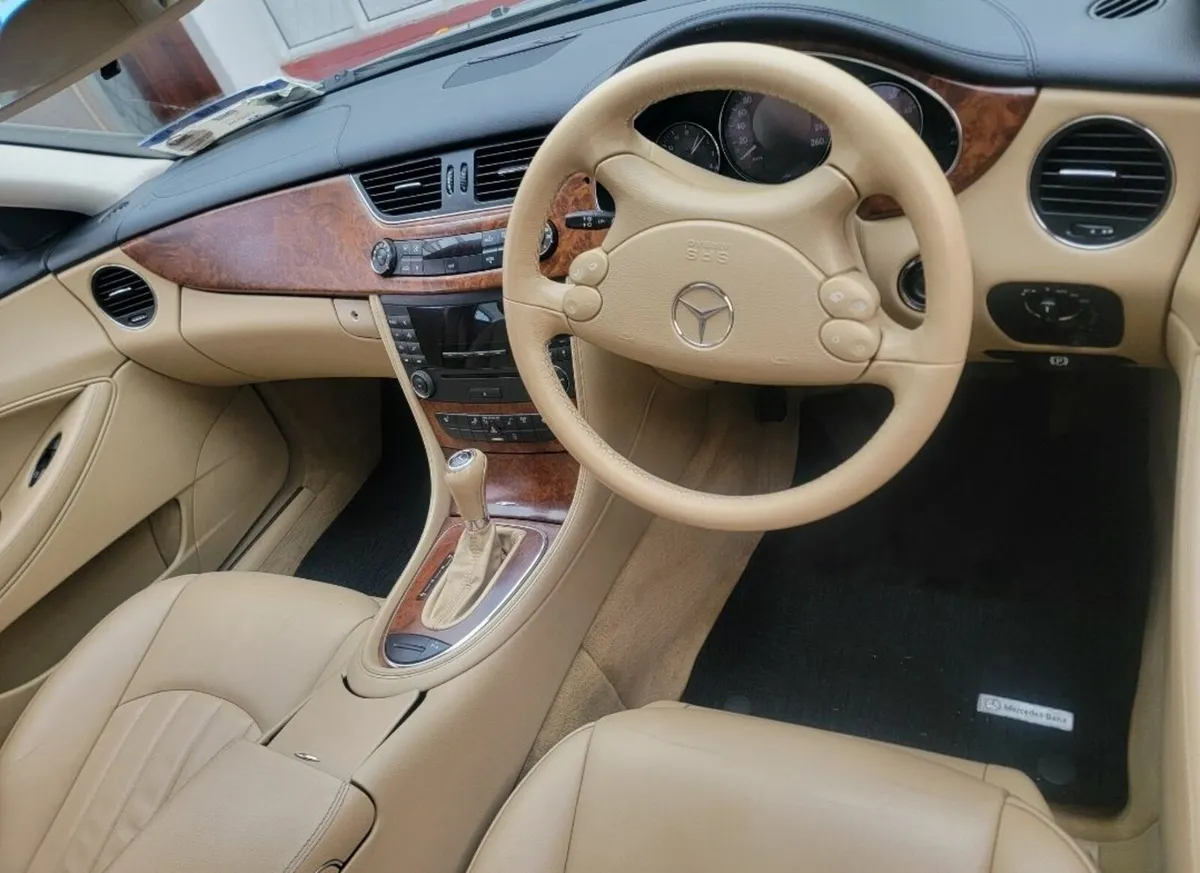 Mercedes-Benz CLS 2007 - Image 2