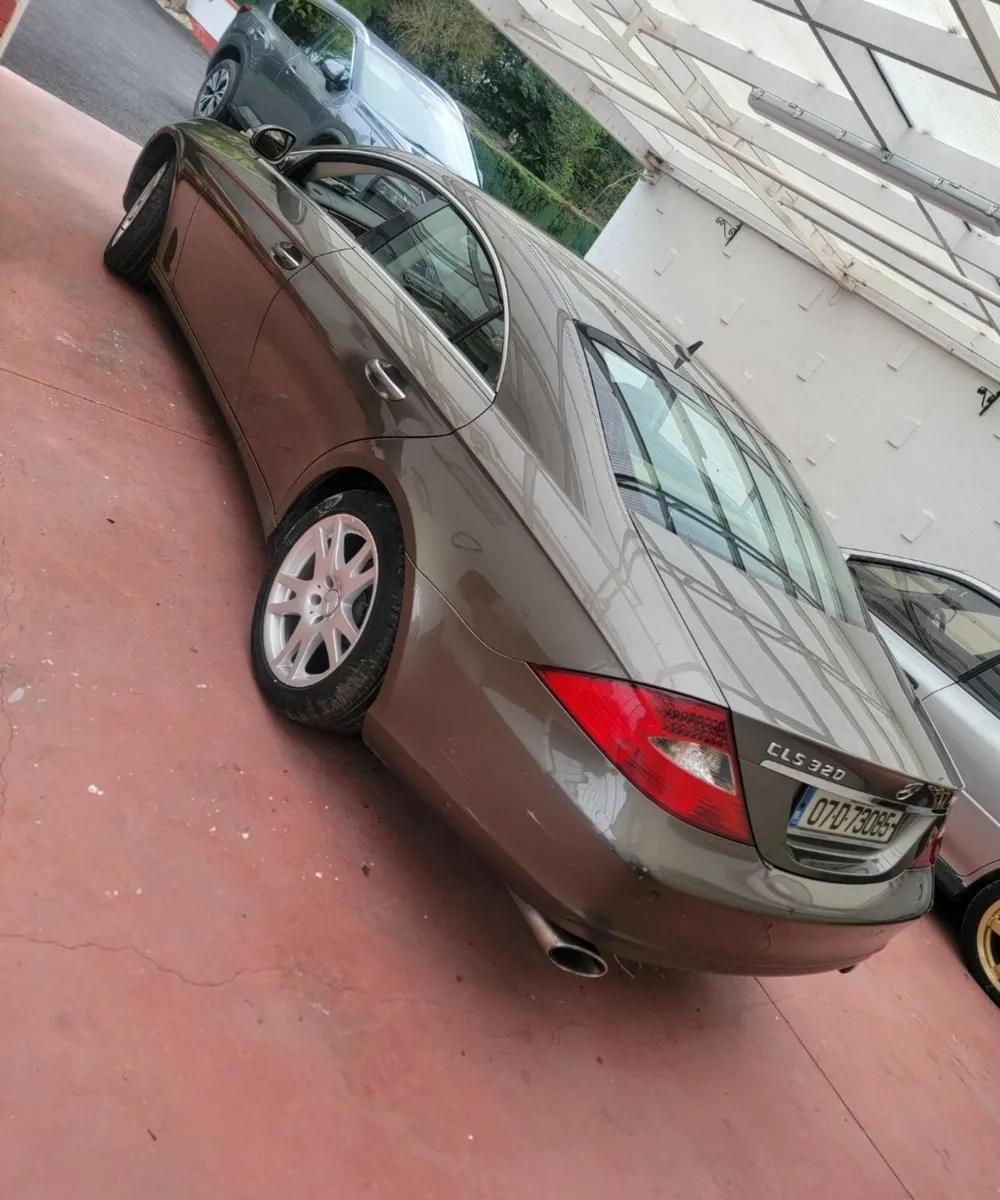 Mercedes-Benz CLS 2007 - Image 4
