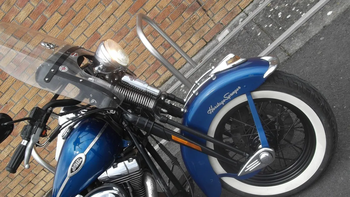 HARLEY DAVIDSON 05 SPRINGER TRADE UP - Image 2