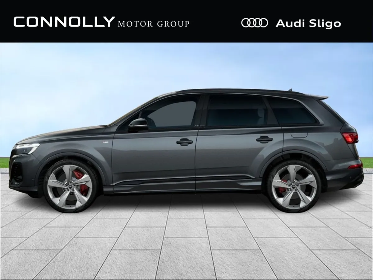 Audi Q7 3.0tfsi e Competition S-line 490HP Auto - - Image 4