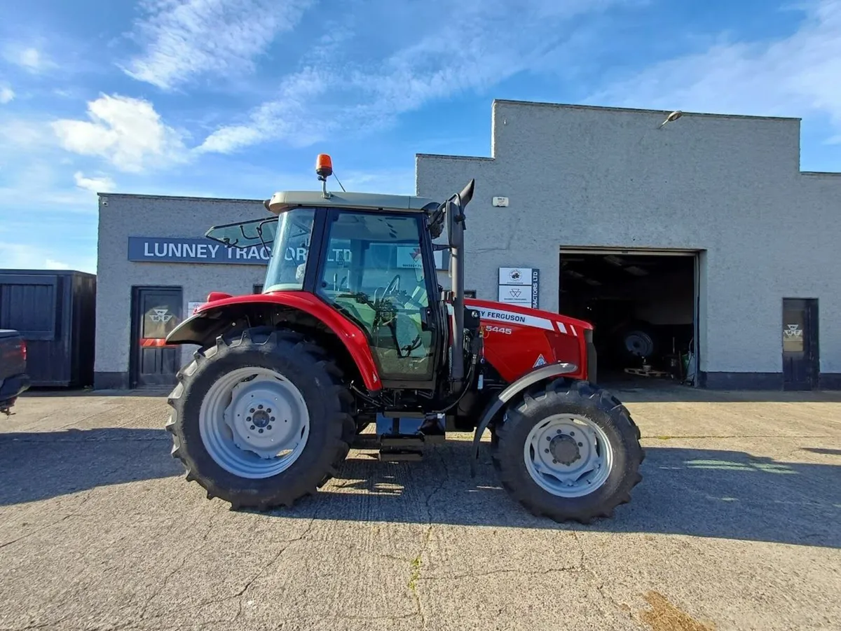 Massey Ferguson 5445 with loader - Image 1