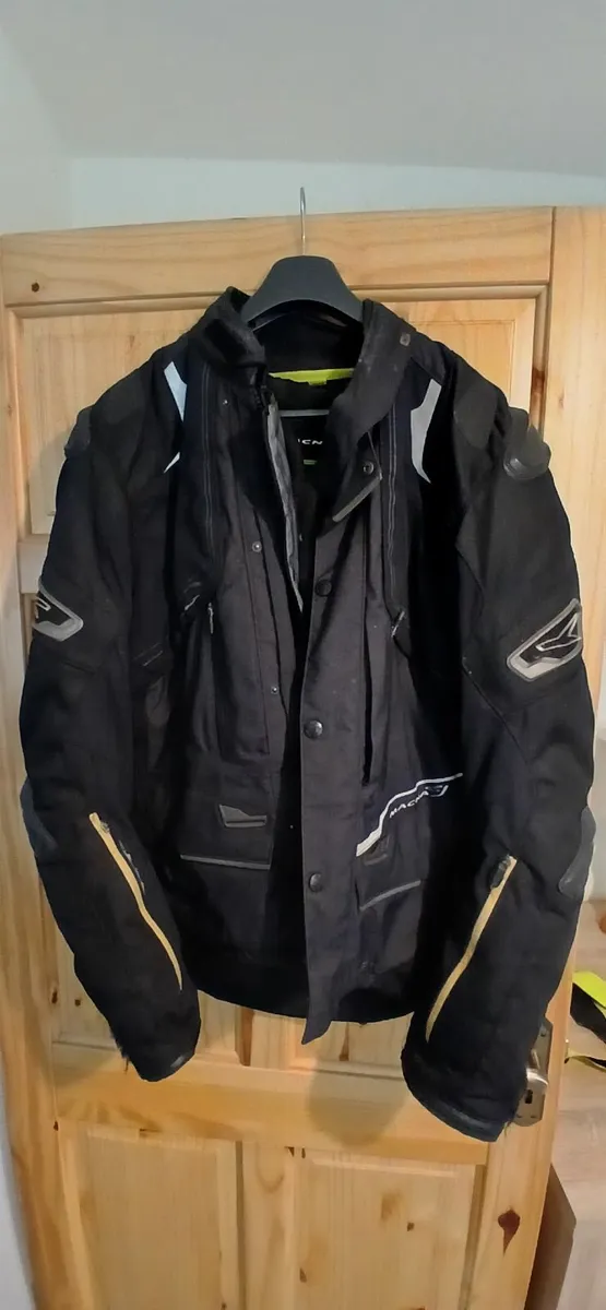 Motorcycle jacket x2 - Image 1
