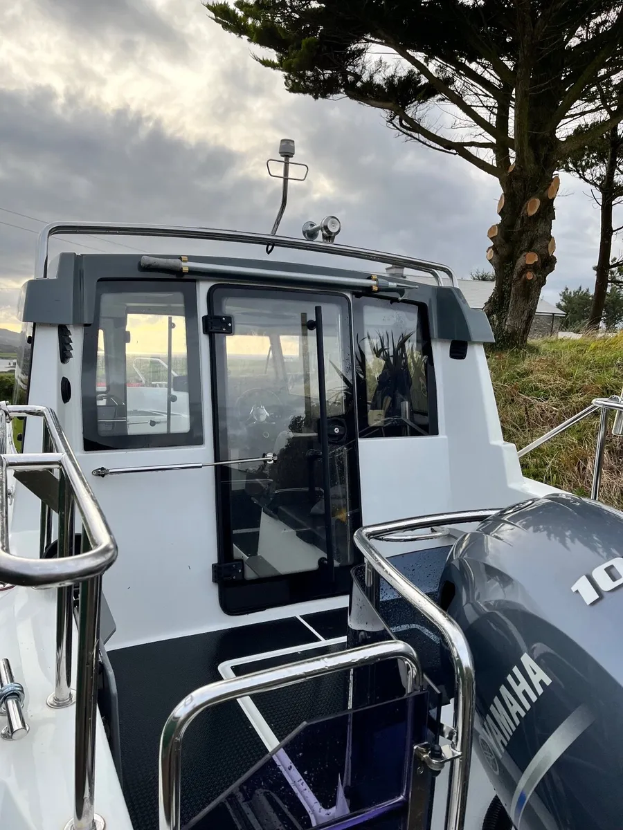 YAMARIN CROSS 60 CABIN - Image 3