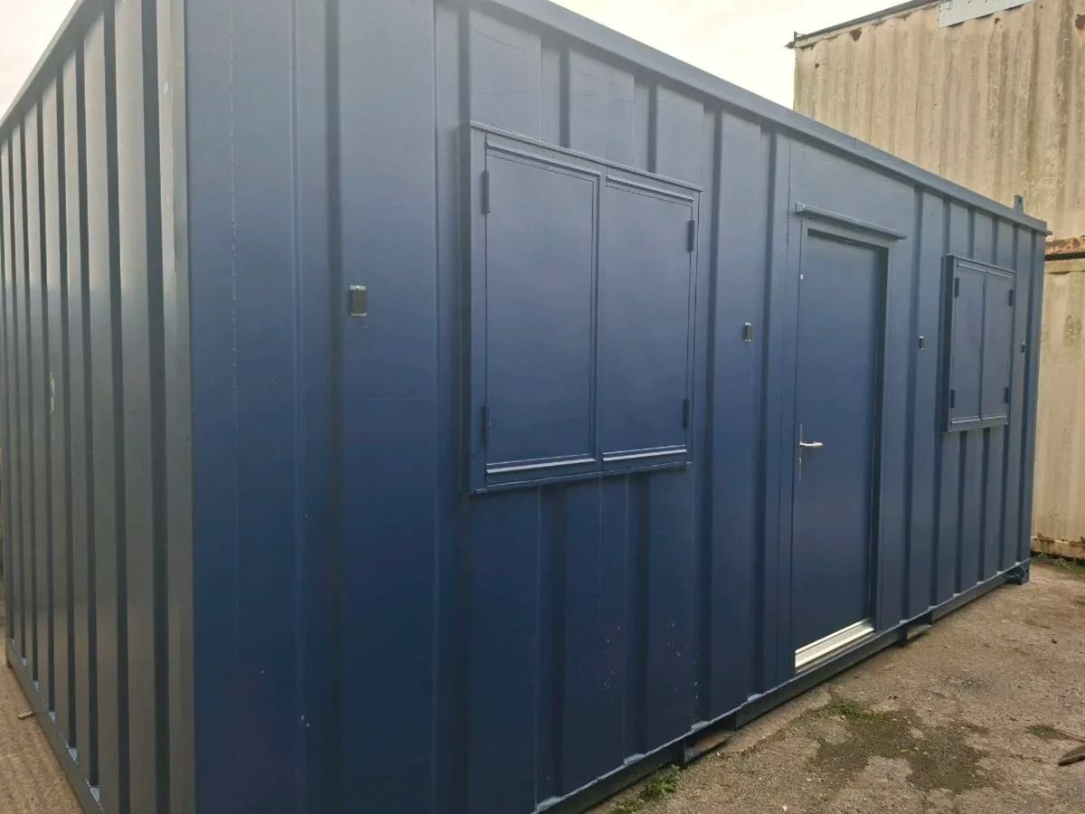 Containers - Image 2