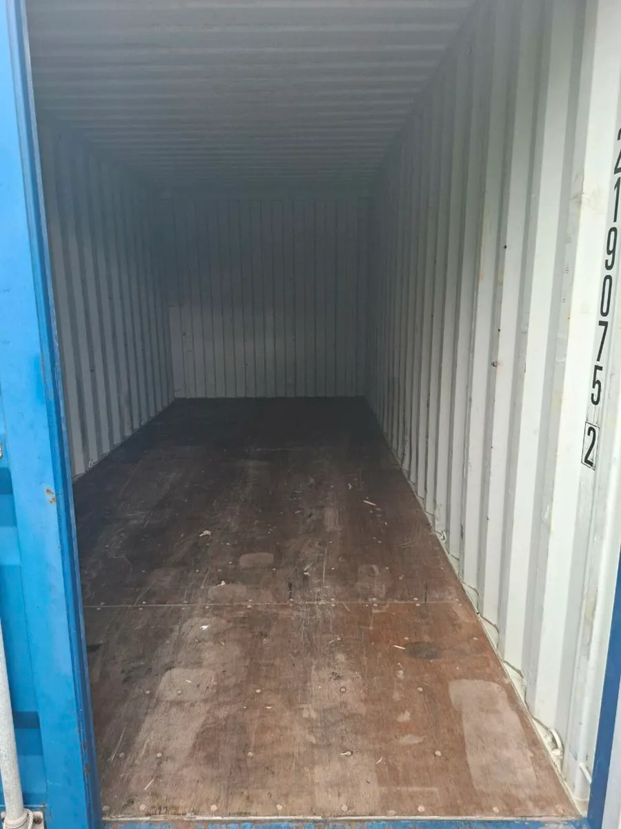 Containers - Image 3