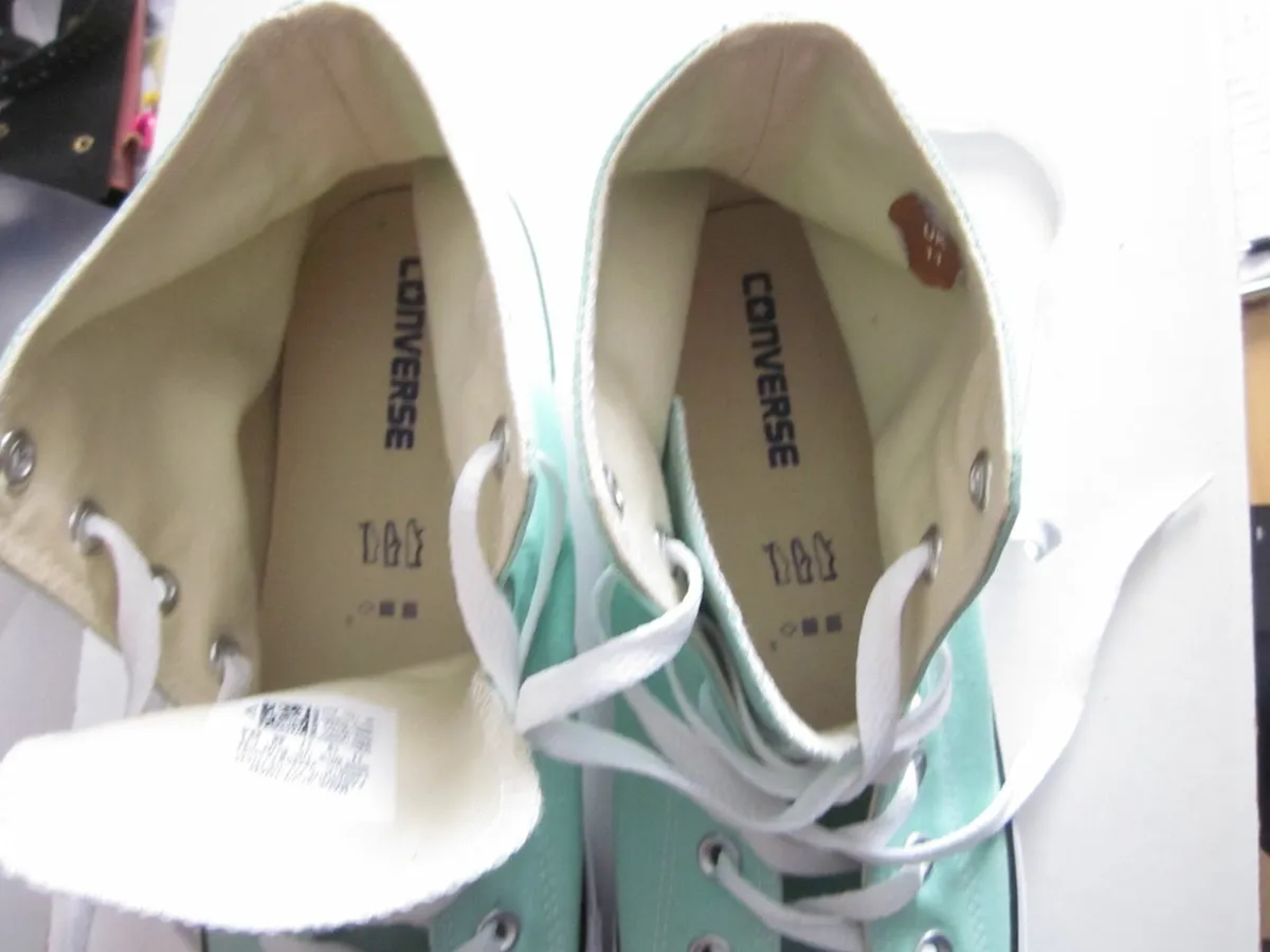 Converse Green Chuck Taylor All Star High Trainers - Image 2