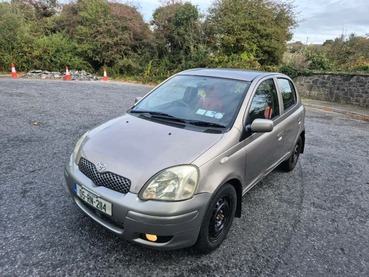 2005 TOYOTA YARIS - Image 2