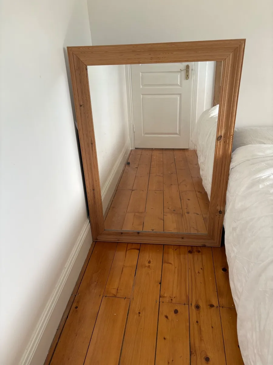 Mirror with wooden frame - collect only