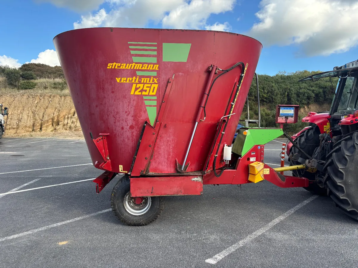 Strautmann 1250 Tub Feeder - Image 2