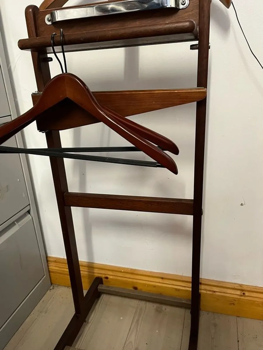 bedroom - Image 2