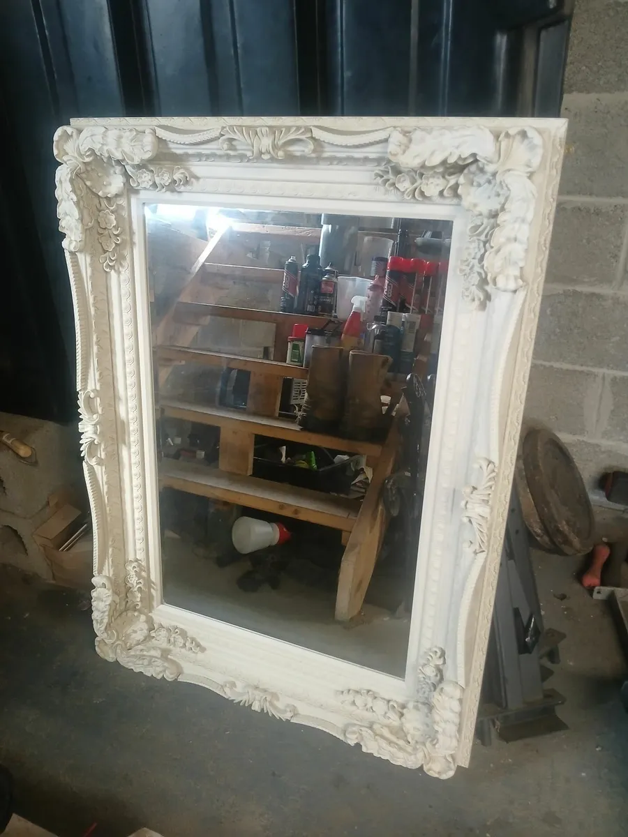 Mirror - Image 1