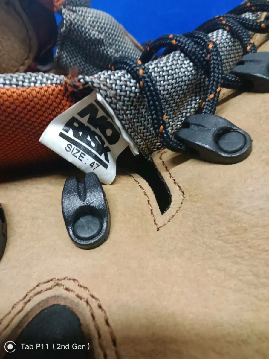 2 x safety boots 🥾🥾 - Image 4