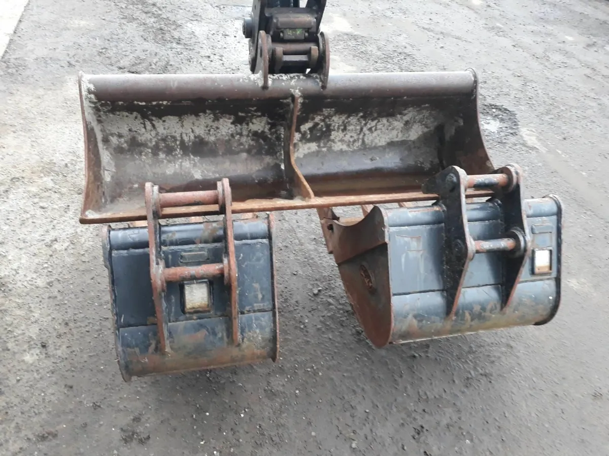 Bobcat excavator - Image 4