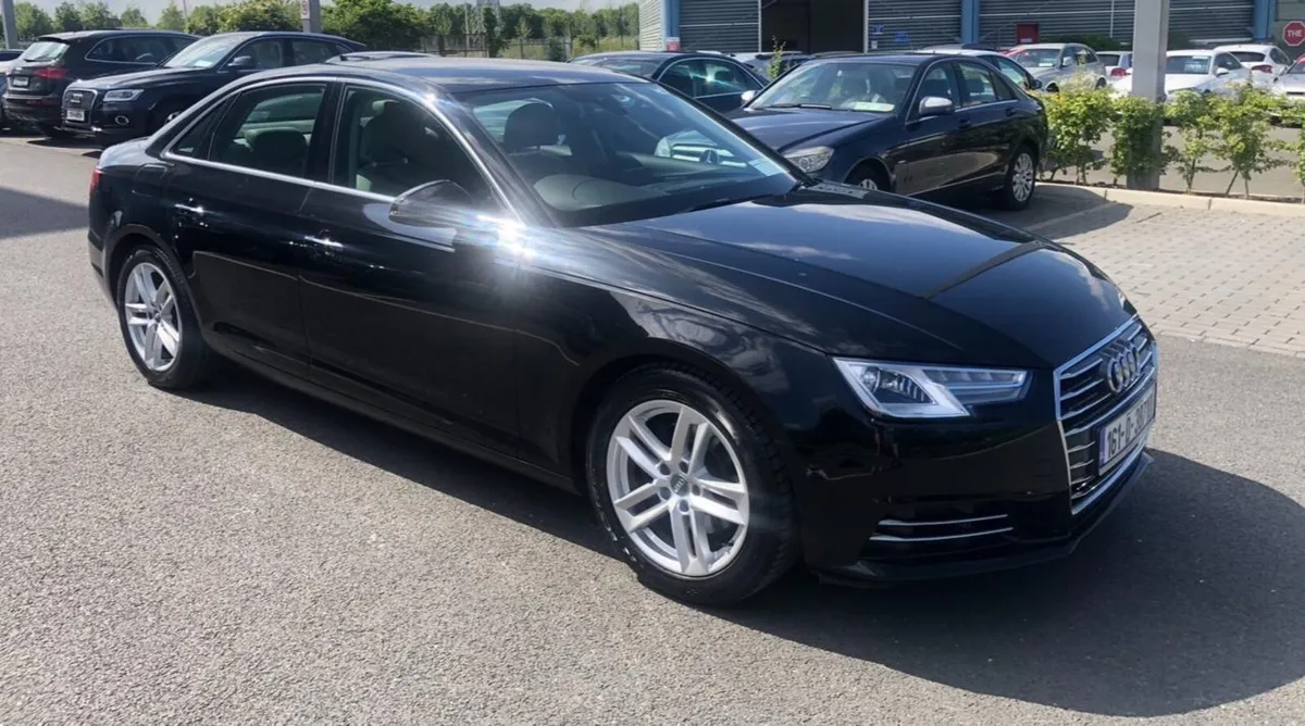 Audi A4 Automatic Grey leather - Image 1