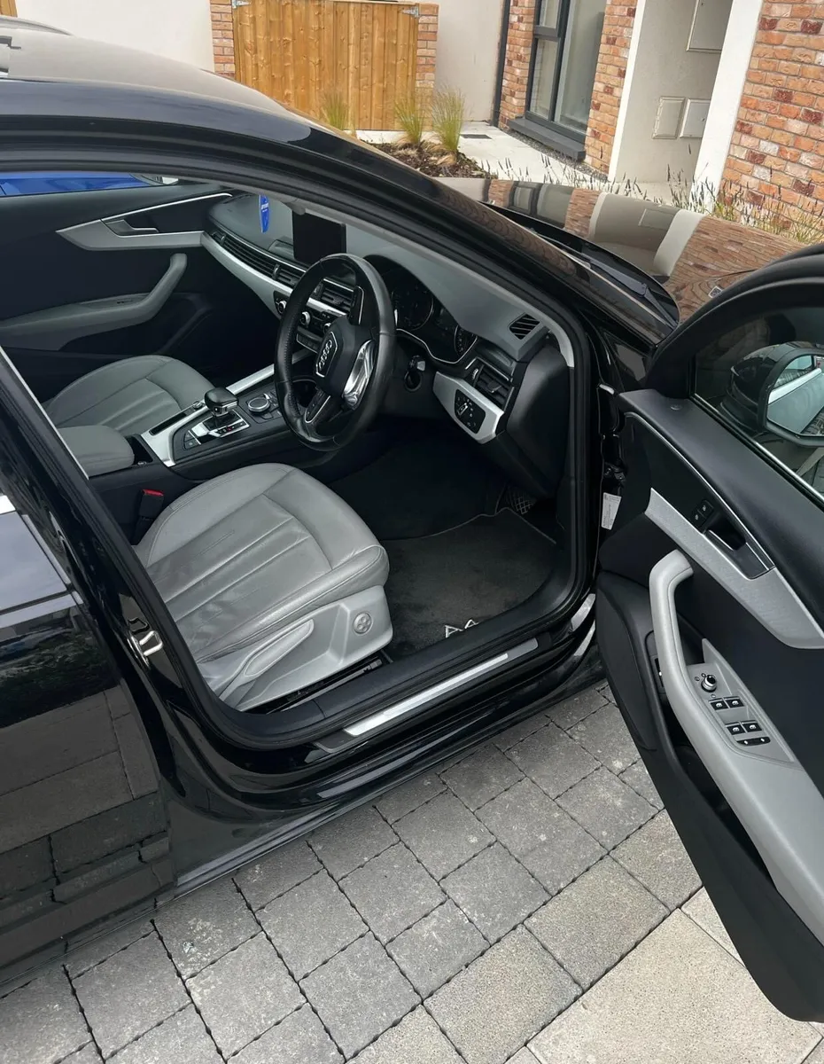 Audi A4 Automatic Grey leather - Image 2