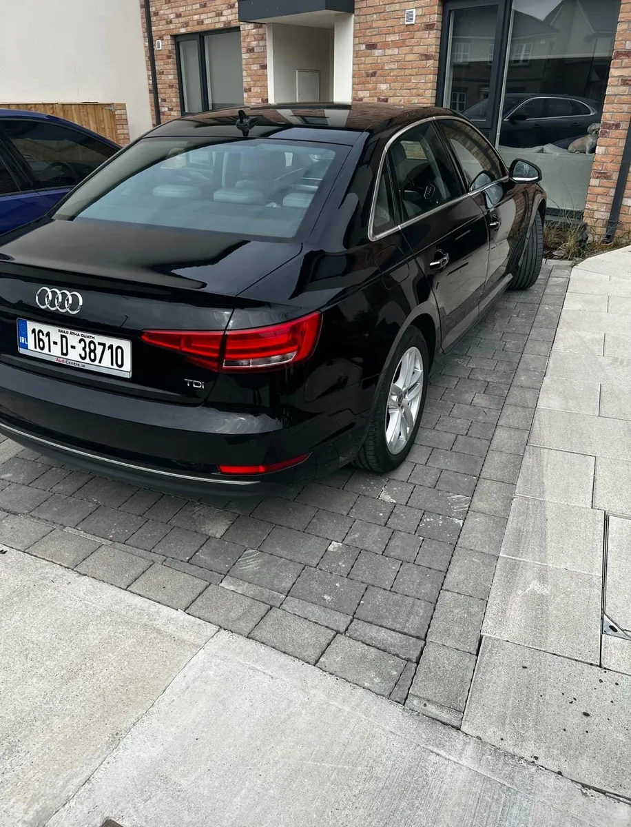 Audi A4 Automatic Grey leather - Image 3