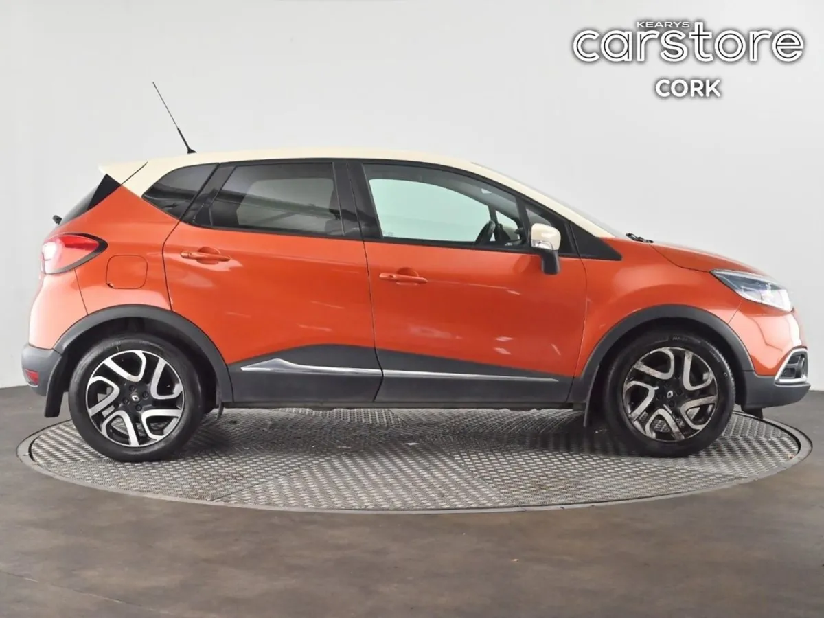 Renault Captur dCi 90 S S Intense - Image 3
