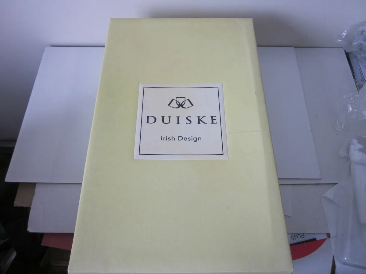New Duiske Tri-Pillar Candleholder Set - Image 2