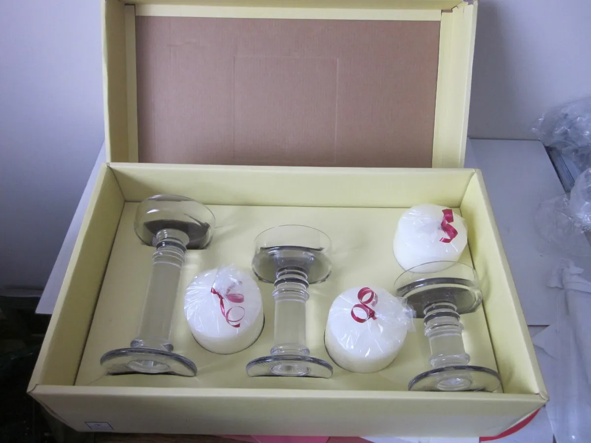 New Duiske Tri-Pillar Candleholder Set - Image 3