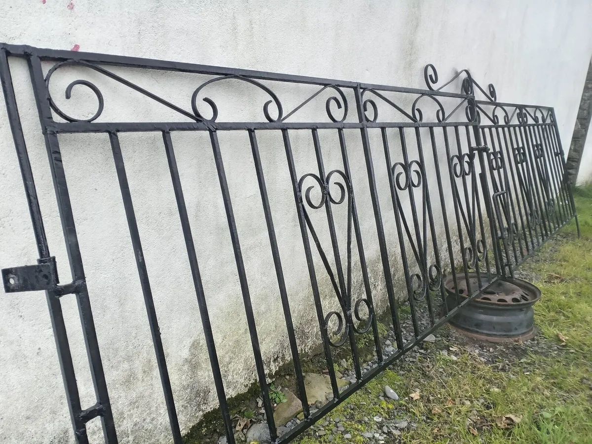 Solid iron gates 7 ft each. Cover 14ft entrance - Image 1