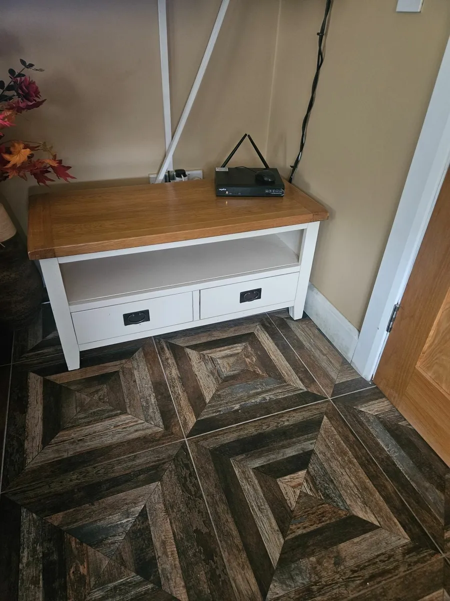 kitchen furniture - Image 1