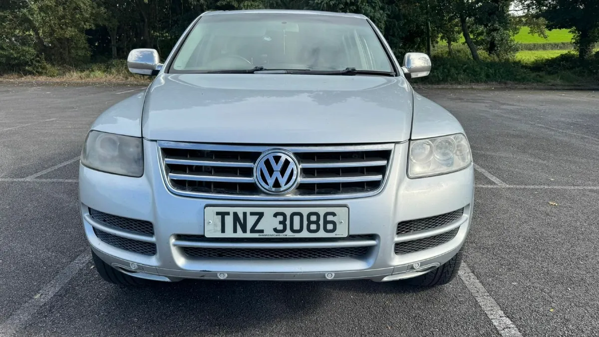 Volkswagen Touareg 2.5D Auto - Image 2
