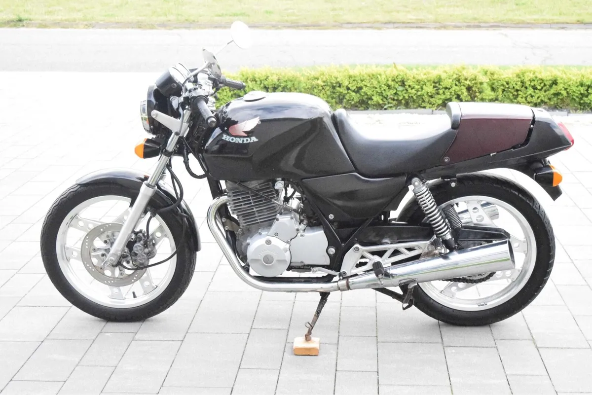 Honda Xbr500 - 1 owner Kawasaki ldt750 - Image 2