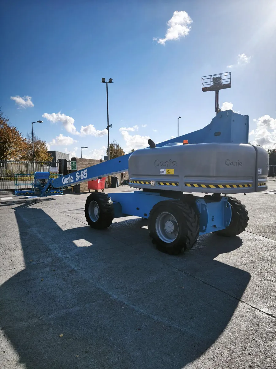 Genie S85 Telescopic Boom - Image 2