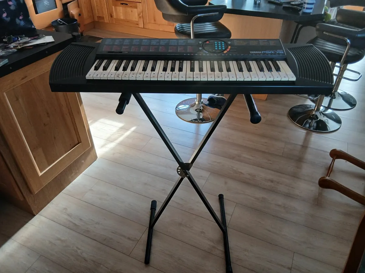 Piano Keyboard - Image 4