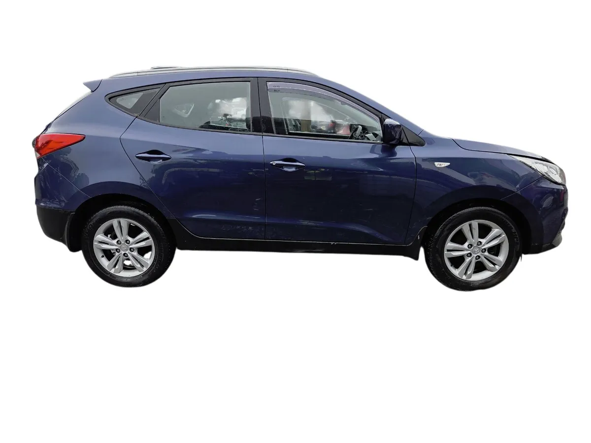 2010 HYUNDAI IX35 For Breaking/Dismantling - Image 2
