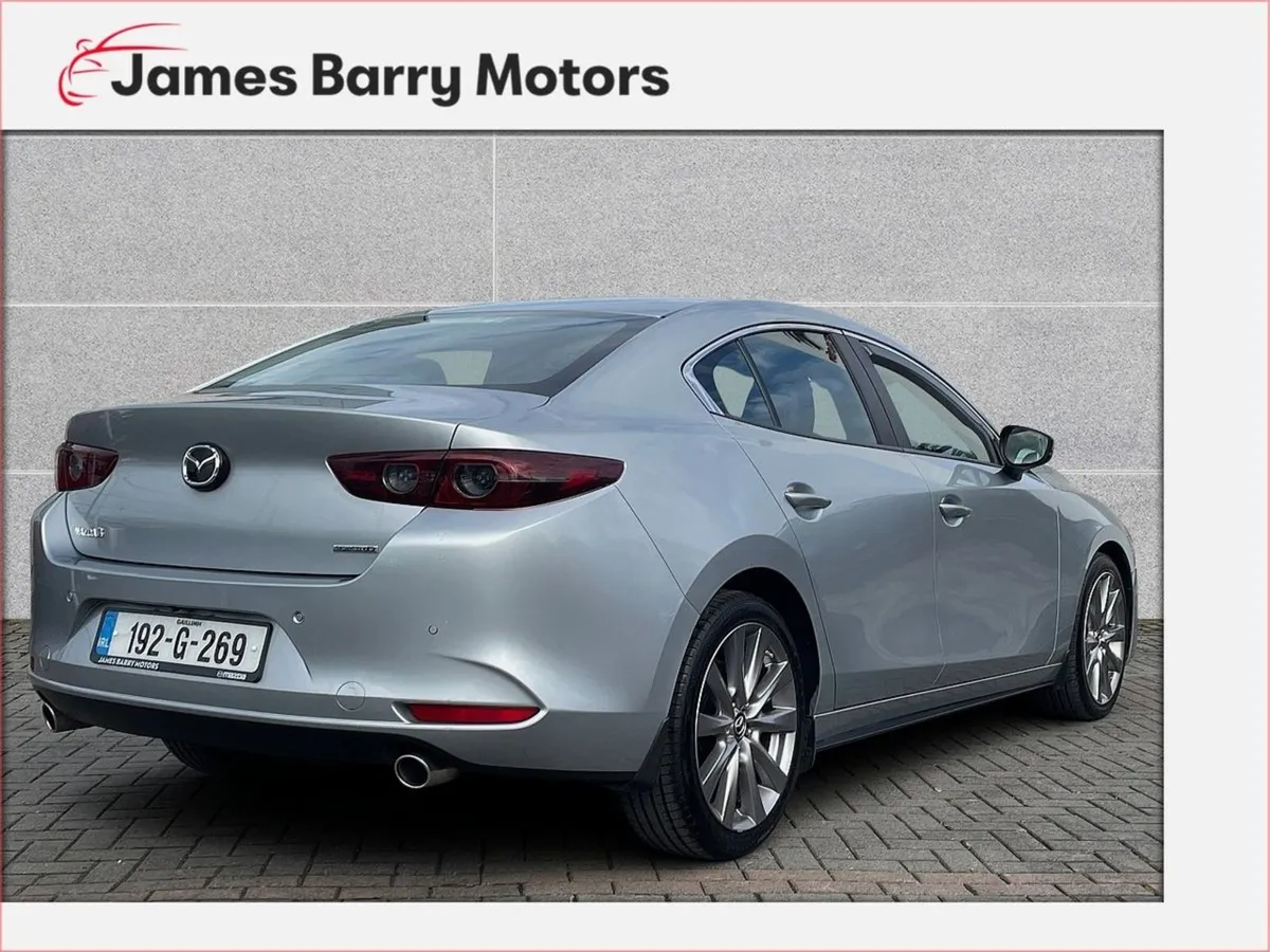 Mazda 3 1.8d 4DR (116ps) Platinum - Image 4
