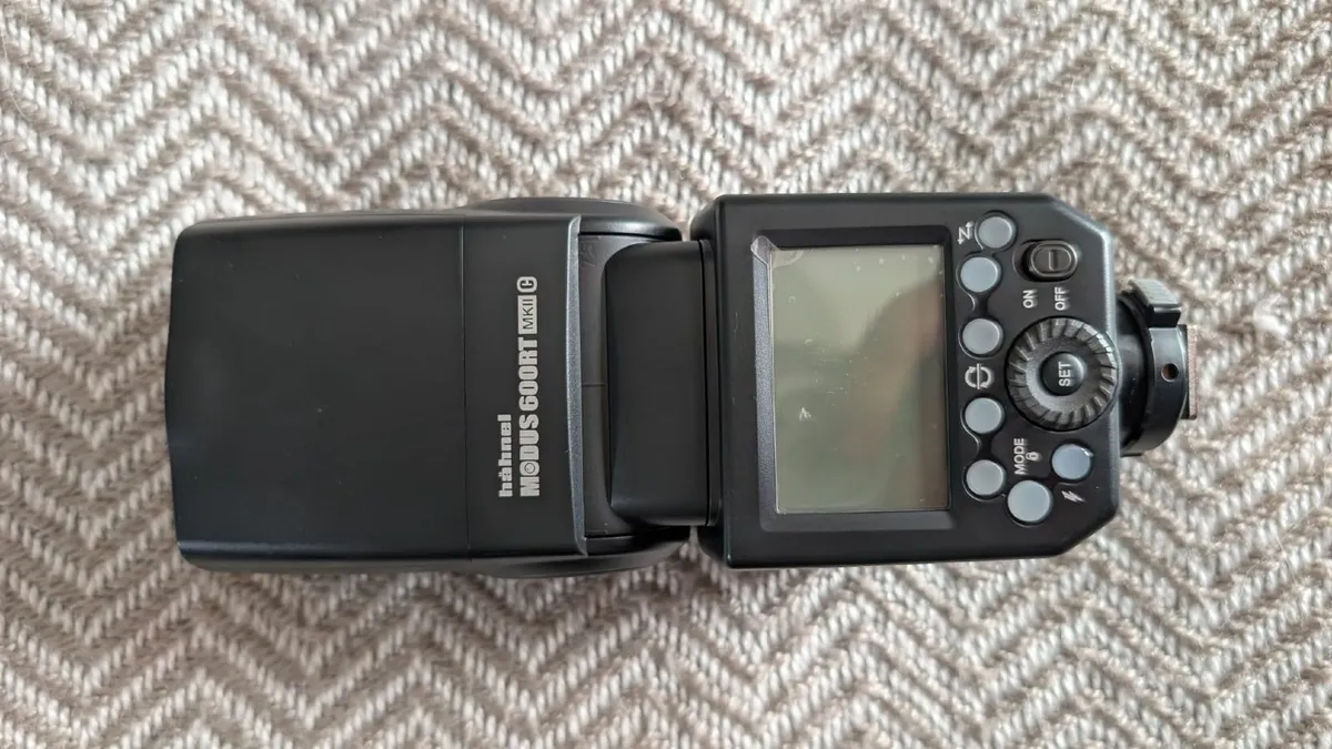 Hahnel Modus 600rt Mkii Speedlight Wireless Camera - Image 3