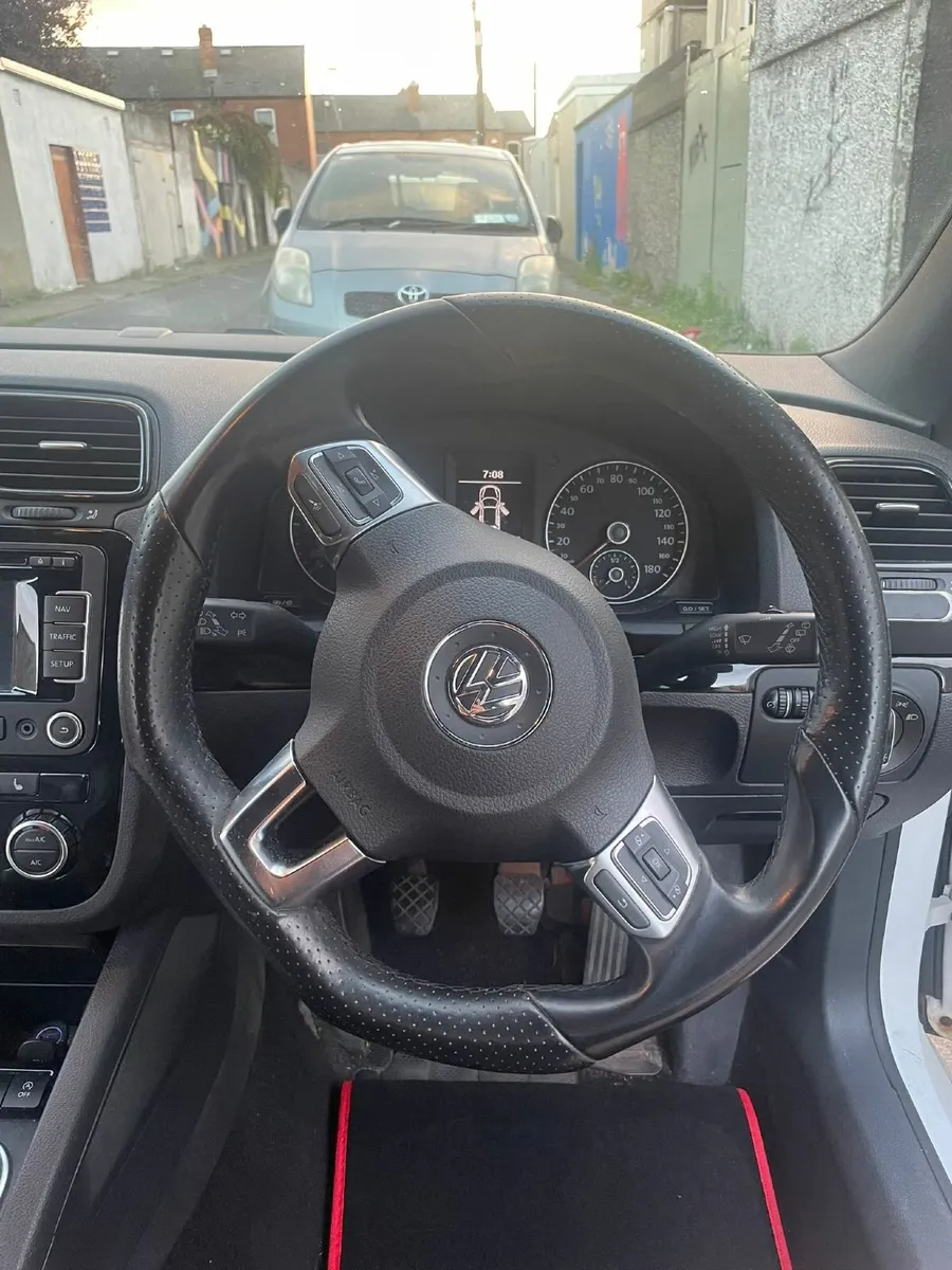 Volkswagen Scirocco 2013 - Image 2