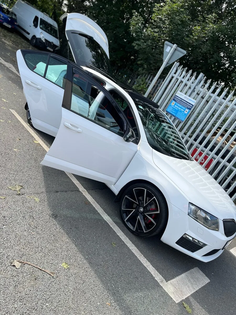 VRS Top spec with sunroof - Image 2