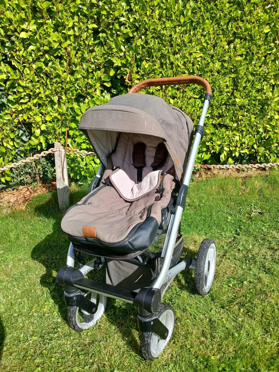 Mutsy nio travel system - Image 4