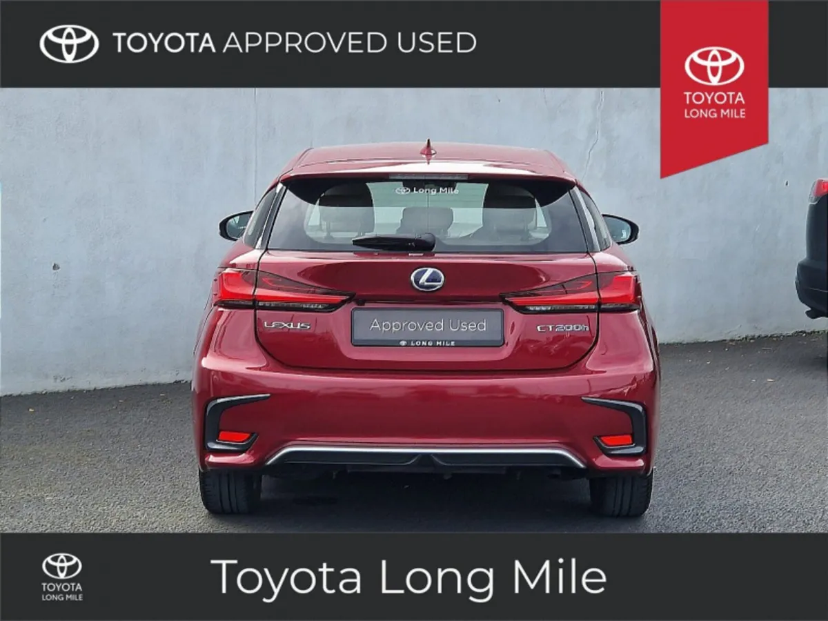 Lexus CT 1.8 Hybrid Executive 5dr - Image 4