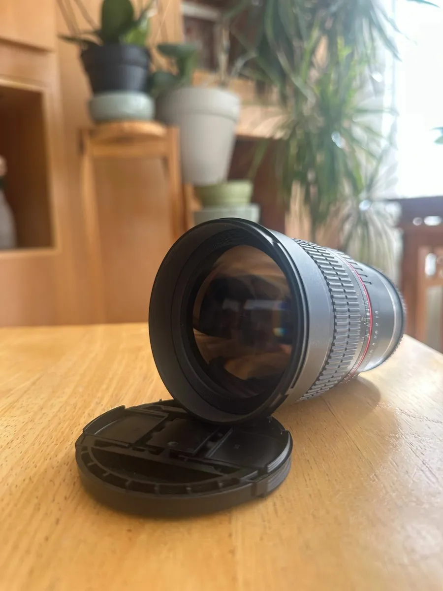 Samyang MF 85mm f1.4 Lens for Sony Emount - Image 3